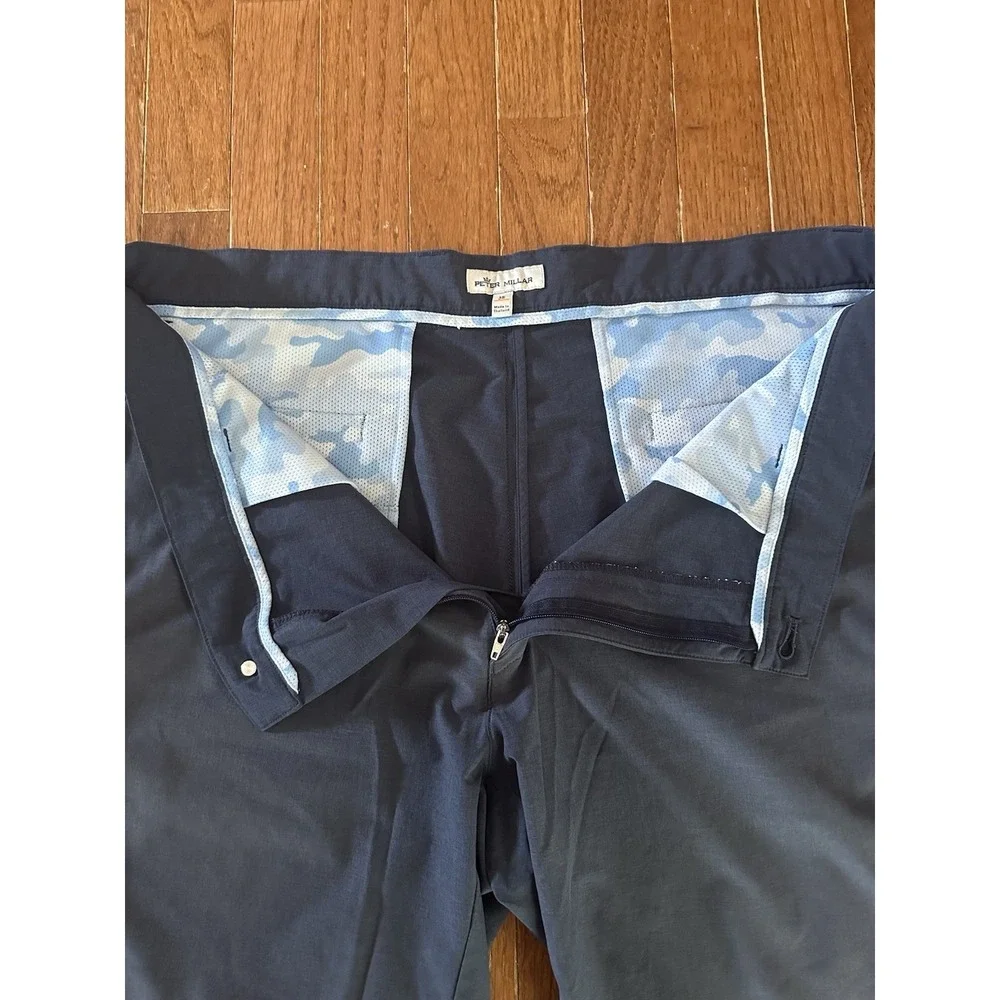 Peter Millar Crown Performance Golf Men's‎ Shorts. Navy Size 38 Style MS20EP01